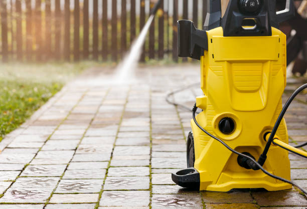 Best Driveway Pressure Washing  in Saranap, CA